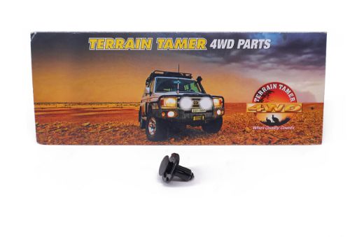 CLIP FRONT Fender Apron SEAL – Toyota Land Cruiser 200 Series