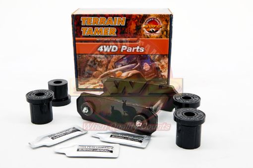 Shackle KIT Greaseable WITH Synthetic Bushes Fitted – Toyota Land Cruiser 70 Series